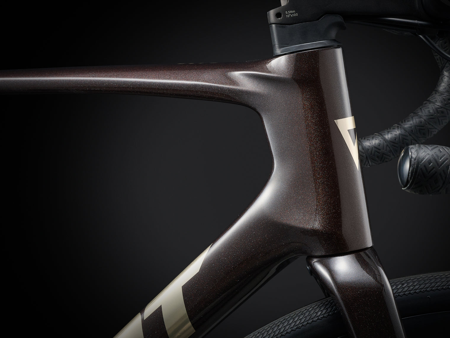 Giant 2027 Defy Advanced 1