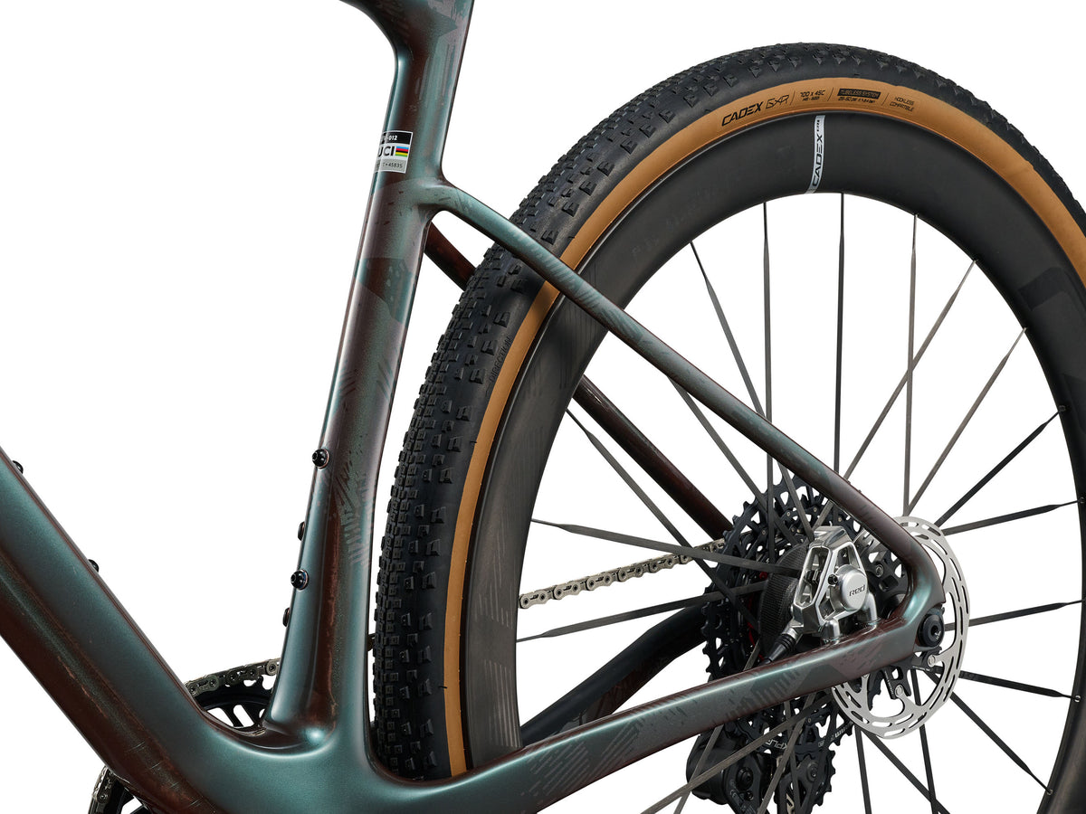 Liv 2027 Devote Advanced SL 0