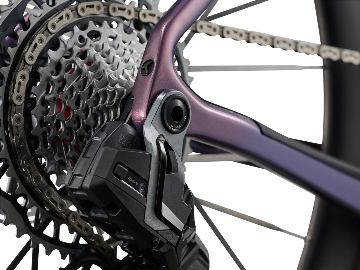 Giant 2027 Revolt Advanced SL 1