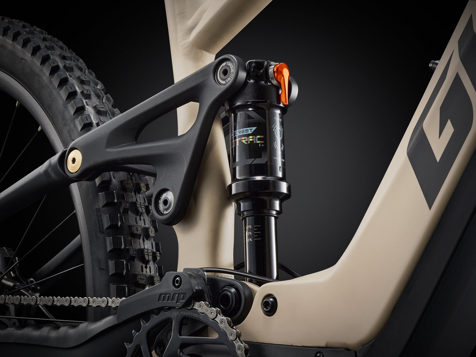 Giant 2027 Stance E+ 1