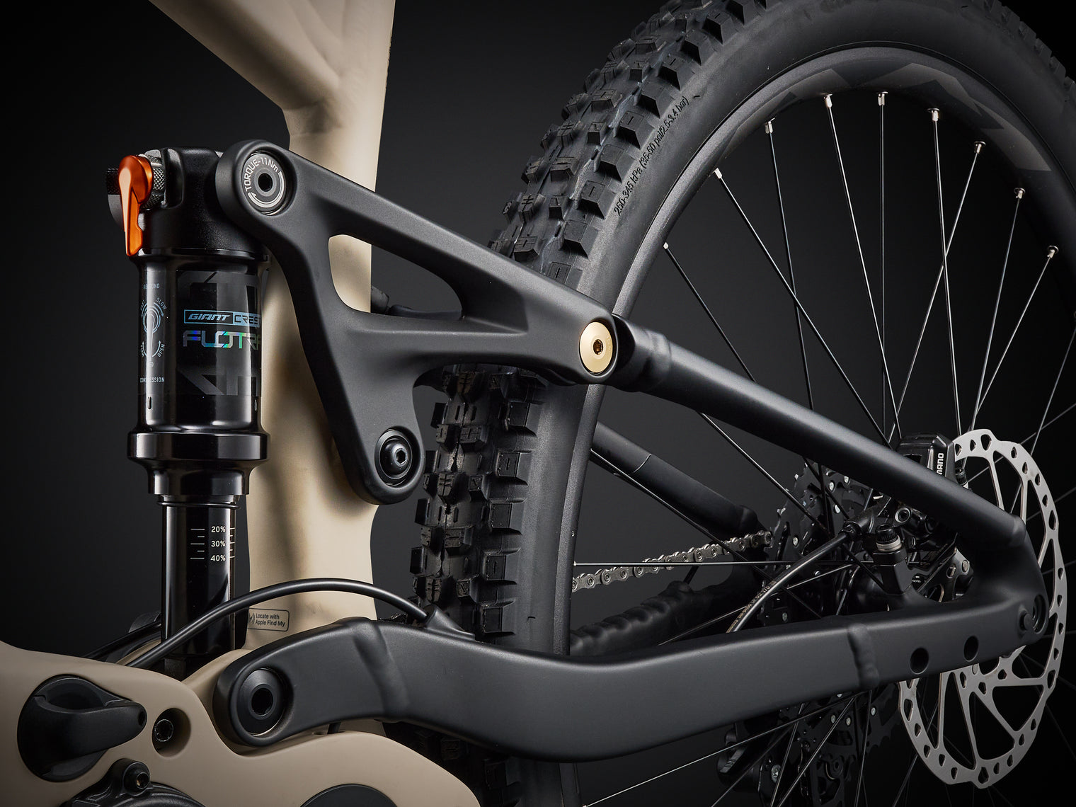 Giant 2027 Stance E+ 1