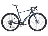 Giant 2025 Revolt Advanced 1