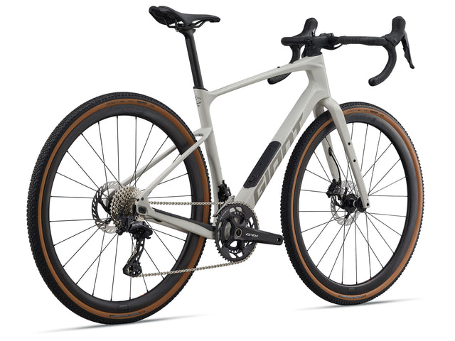 Giant 2026 Revolt Advanced 0