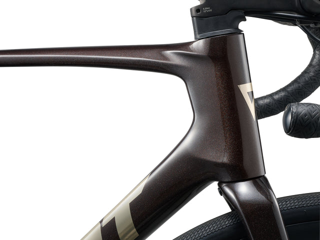 Giant 2027 Defy Advanced 1