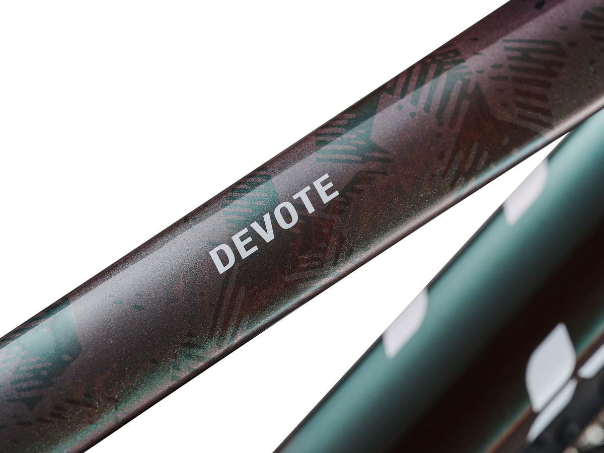 Liv 2027 Devote Advanced SL 0