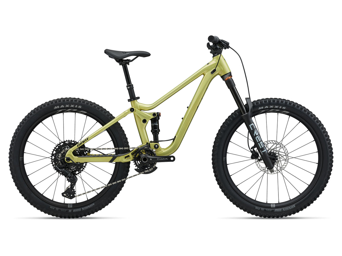 Giant 2027 Giant Faith 24