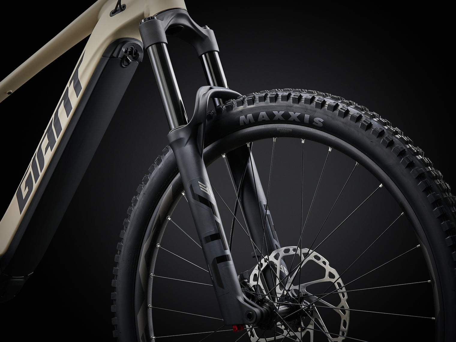 Giant 2027 Stance E+ 1