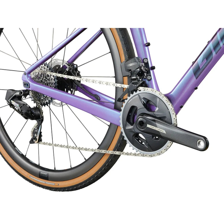 Giant Revolt Advanced Pro 0 2024